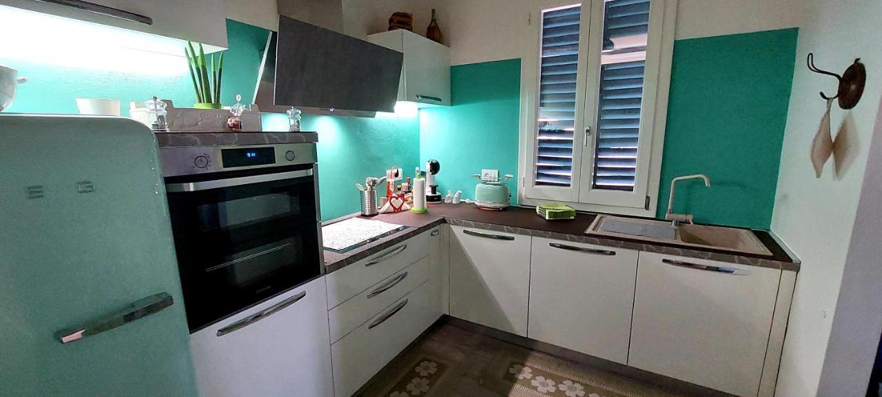 Claudia'S Home เปสเชีย ภายนอก รูปภาพ